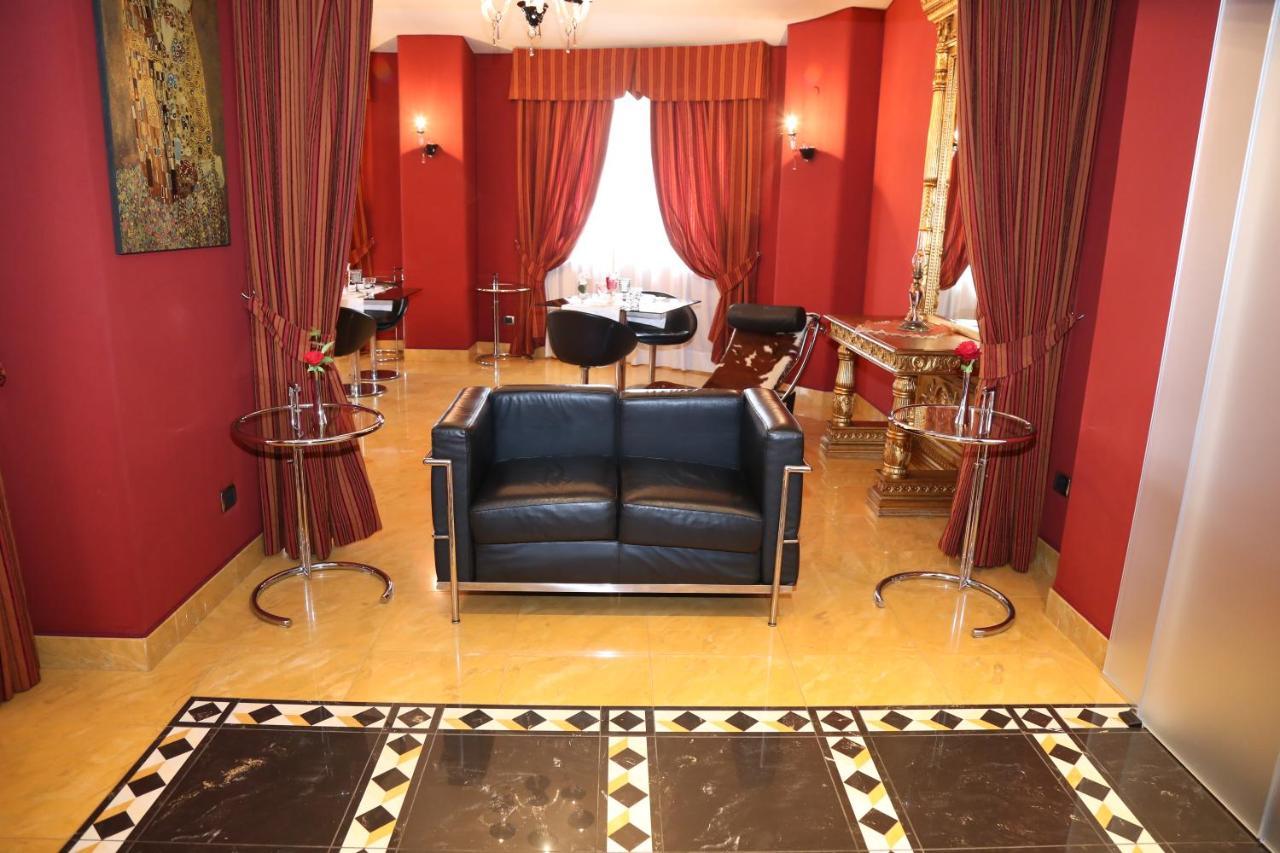Marcantonio Hotel Giugliano In Campania Exterior foto